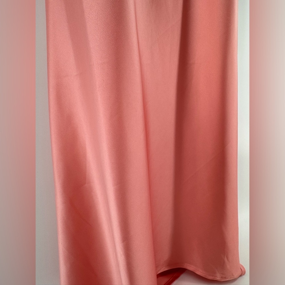 Klesis Pink Midi Satin dress with V-neck open back - Picture 4 of 8